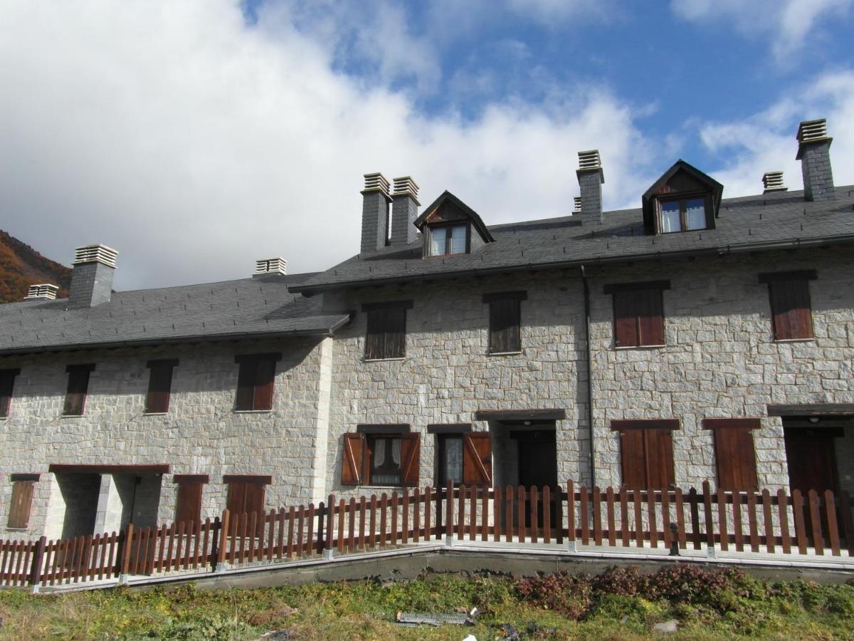 L06 - Casa Torres De Vallibierna - Villmor Эристе Экстерьер фото